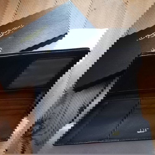 Alfred Dunhill портмоне ново, естествена кожа в черно със златисто лого