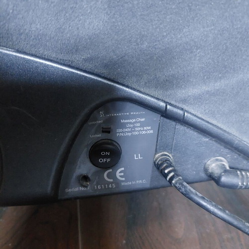 Human Touch iJOY 100 massage armchair, like new