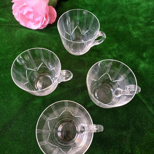 Set of 4 old glass punch cups used for coffee or punch