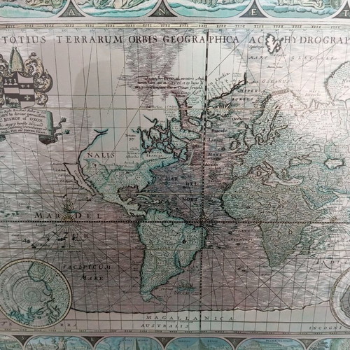 Map print painting like new, 61×51 cm