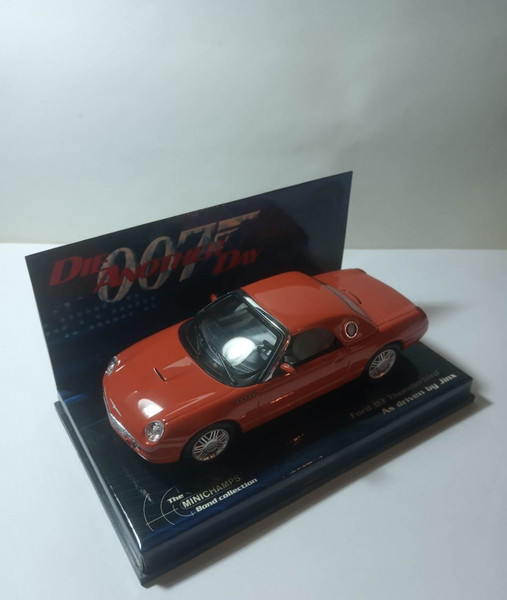 FORD THUNDERBIRD GT 'JAMES BOND 007 COLLECTION' MINICHAMPS 1/43 LIMITED EDITION