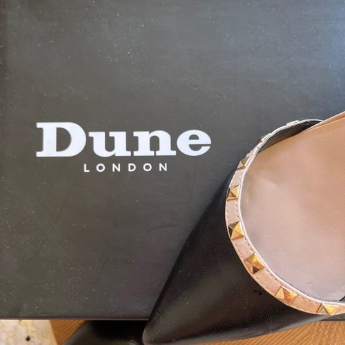 Dune leather pumps with strap and studs size 38 like new, black