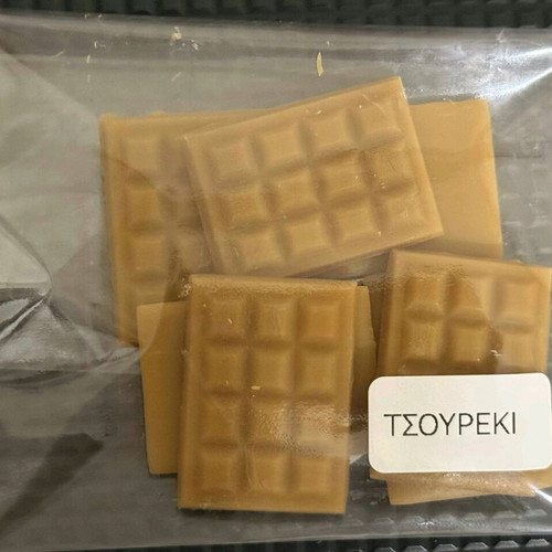 7 Mini Chocolate Wax Melts New, Tsoureki Scent