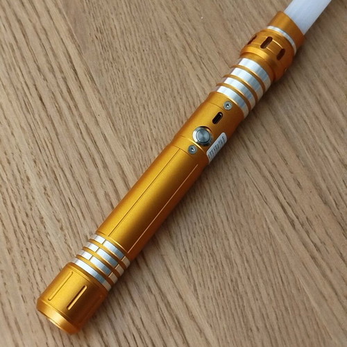 Lightsaber metal 80cm new, RGB Baselit Gold Force