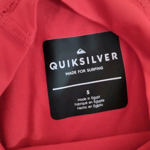 Quiksilver beach shirt used, red, long sleeve, size 5 years