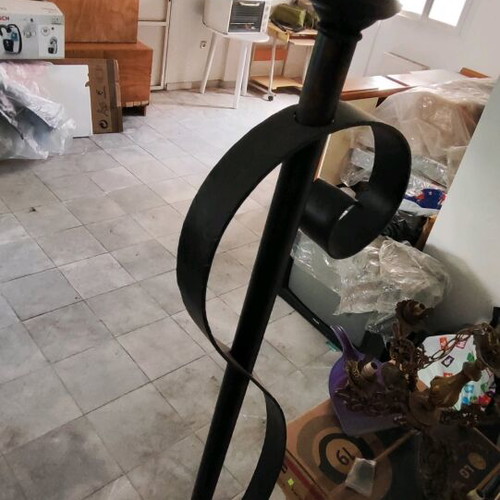 Floor lamp used with adjustable brightness, height 176 cm