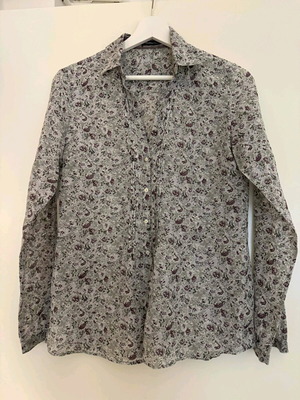 Massimo Dutti women's shirt like new with floral pattern