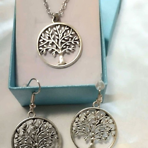 Tree of Life necklace and earring set silver new