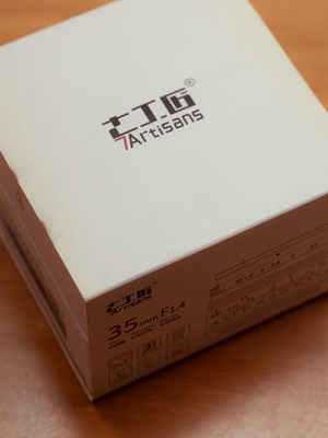 7artisans 35mm 1.4 APS-C lens like new for Sony crop bodies