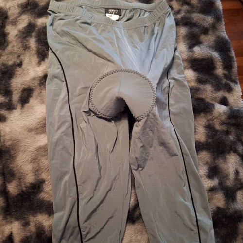 Cycling shorts new, 2 pieces red XL and gray M