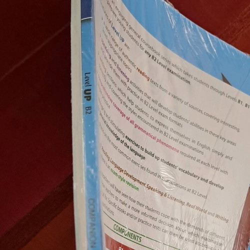 Level Up B2 Teacher's Workbook, Companion and Writing Booklet new