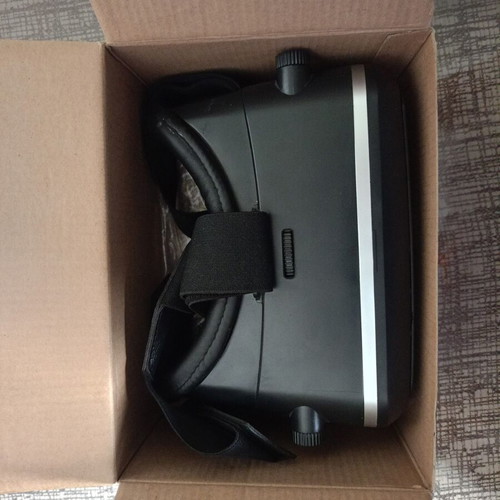 GoClever Elysium VR Plus virtual reality glasses with Bluetooth controller