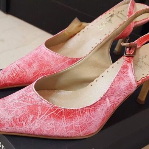Smart Cronos pumps used, size 39, pink knitter leather