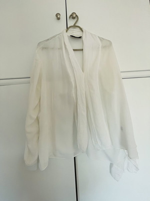 Vassia Kostara white shirt, one size