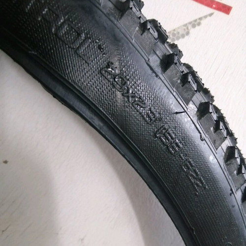 Ground Control Gripton 29/2.3 Bicycle Tire like new