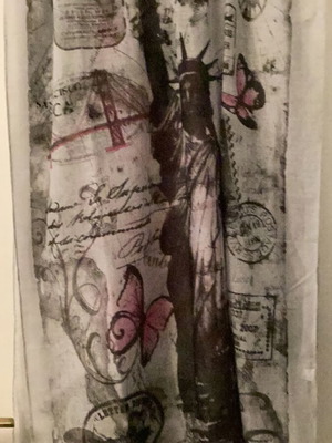 Εσάρπα καινούργια με τράβηγμα