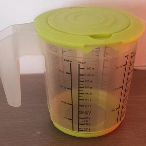Ernesto measuring jug like new