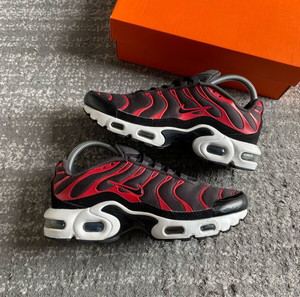 Nike Air Max Plus University Red (38,5)