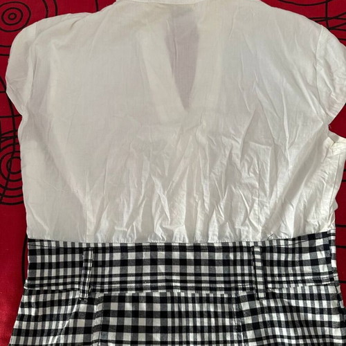 Closer Fashion blouse used, white with checkered belt, size L