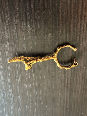 Ring cigarette holder new