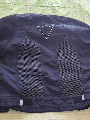 Dainese Air-Frame μπουφάν μηχανής μαύρο μέγεθος 50 σαν καινούργιο με προστατευτικά