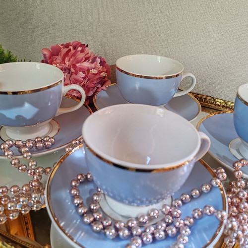 Doulton Bruce Oldfield 2004 porcelain tea cup set with gold trim, 4 pcs
