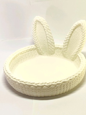 Easter basket with ears new, decorative and practical