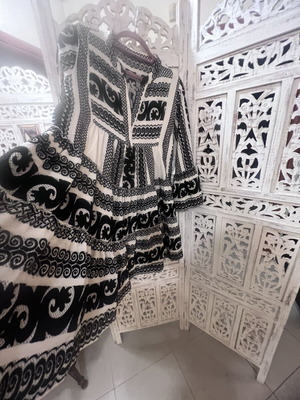 Devotion Dress oversized, like new