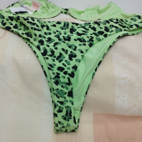 Twiin bikini set like new, green with leopard print, size M