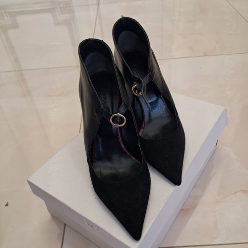 Amelia black pumps like new, size 37