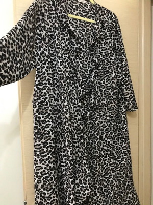Only Carmakoma Leopard Print Dress size 52 like new, airy with ruffles and tie