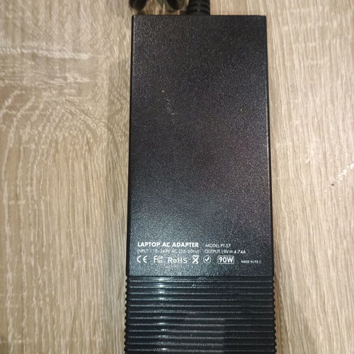 Laptop charger Powertech PT-57 90W (19V / 4.74A) for Acer like new