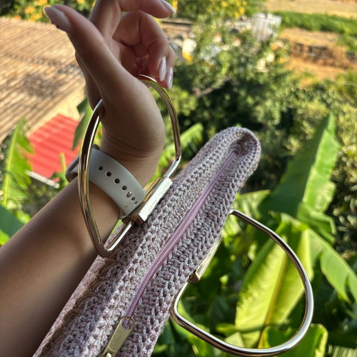 Knitted bag with pink gold thread like new