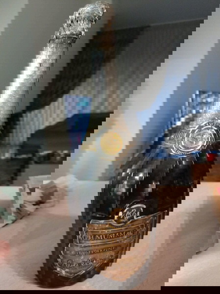 Champagne GH. MUMM&Cο.