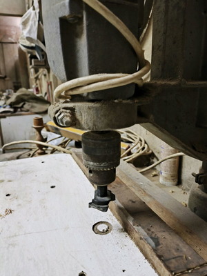 Hinge press like new