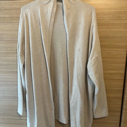 Beige white long knitted cardigan like new, size S-M