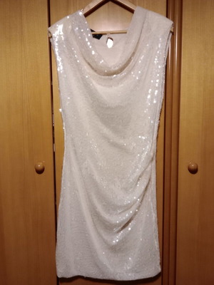 Lynne mini dress with sequins like new, size 42