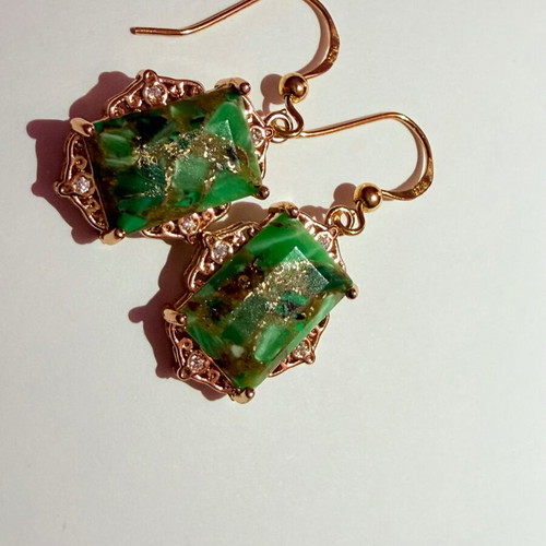 Vintage Slevori 925 gold-plated earrings with green stones like new