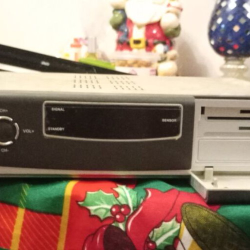 Digital receiver like new for satellite channels
