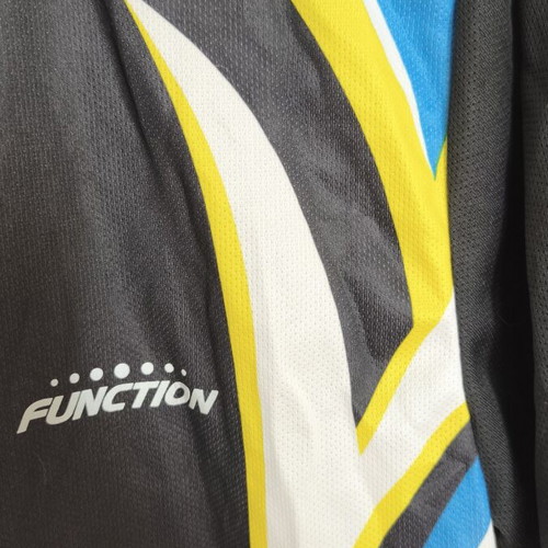 Cycling jersey new, medium size