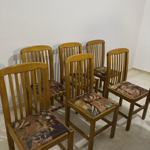Set of 6 wooden dining chairs with upholstered seats