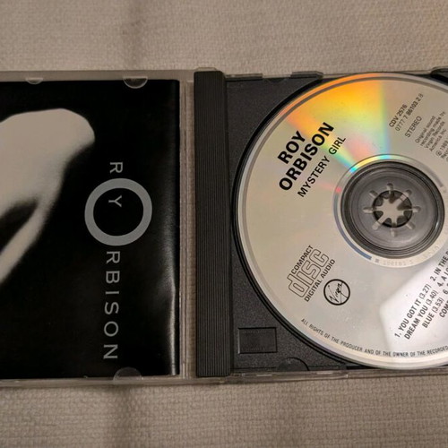 Roy Orbison Mystery Girl CD in very good condition, rock