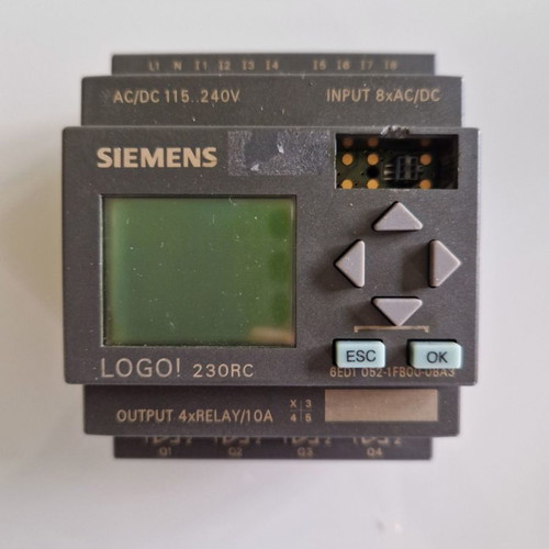 Siemens Logo 230RC 8x4 PLC 6ED1 052-1FB00-0BA3 used