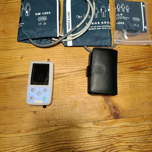 Holter blood pressure Contec ABPM50 lightly used
