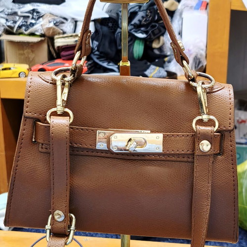 Vera Pelle Kitora Shoulder Bag like new, beige and brown leather