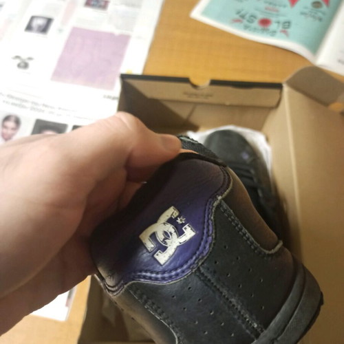 DC men's sneakers used size 41, black-purple