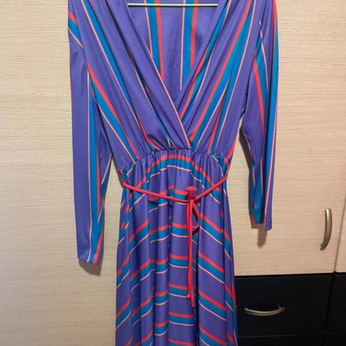 70s Style Dress like new, purple, size XL