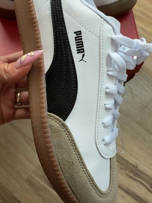 Puma sneakers new, size 41, white with black logo