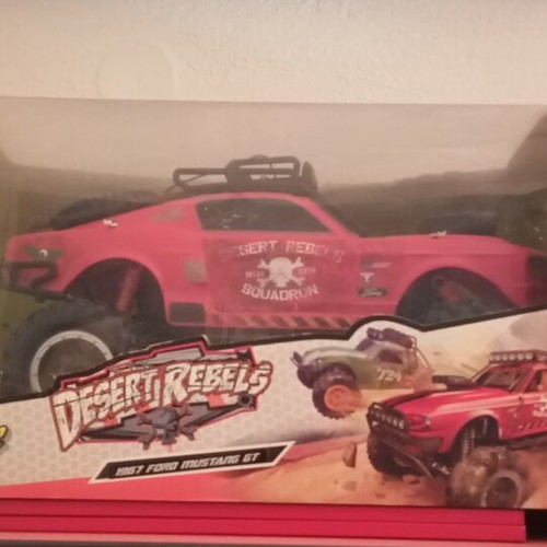Remote Control Car like new, powerful and fast jeep