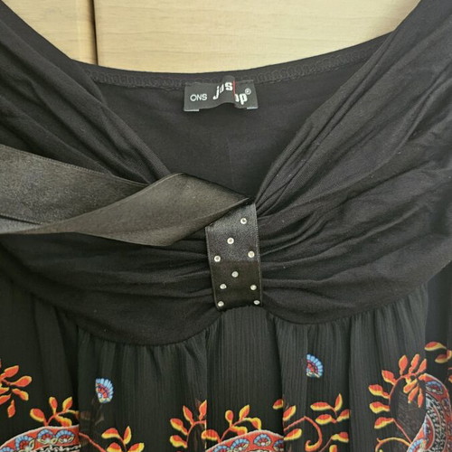 Strapless dress JusTop like new, black and red